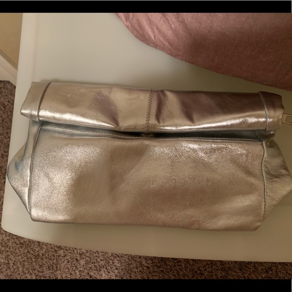Top Shop Bright Silver Clutch - Picture 4 of 5
